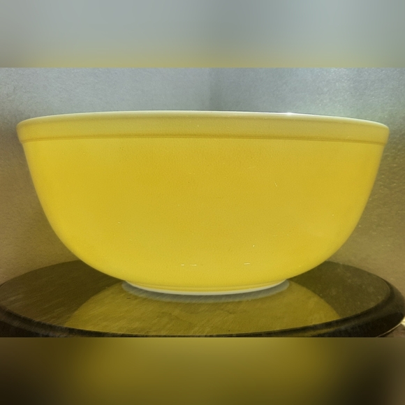 Pyrex Other - Pyrex Yellow Mixing Bowl